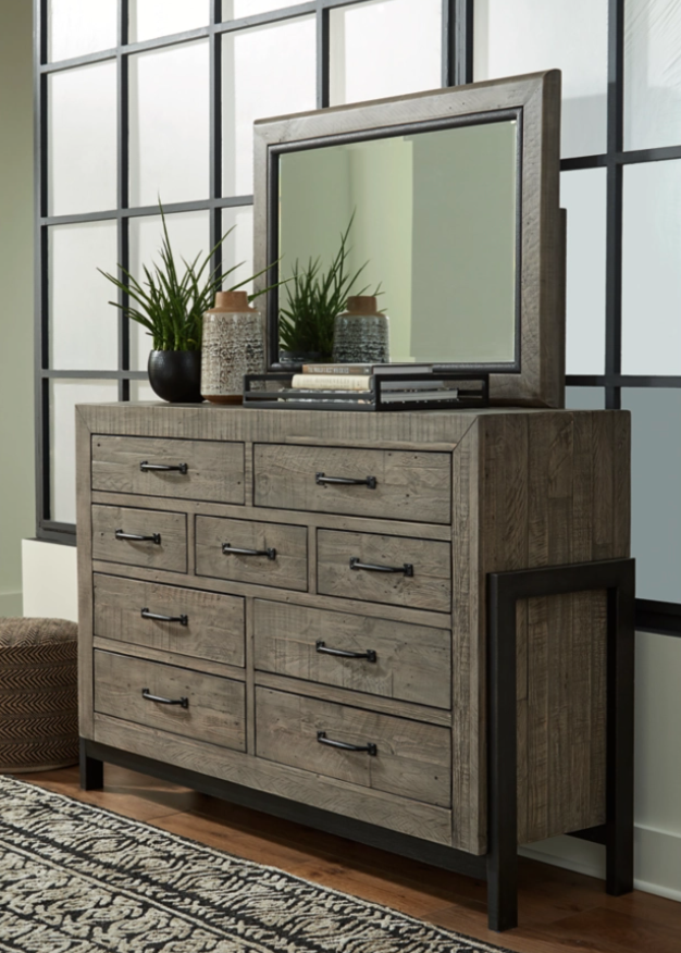 Brennagan Queen Bed, Nightstand, Dresser & Mirror *Discontinued*