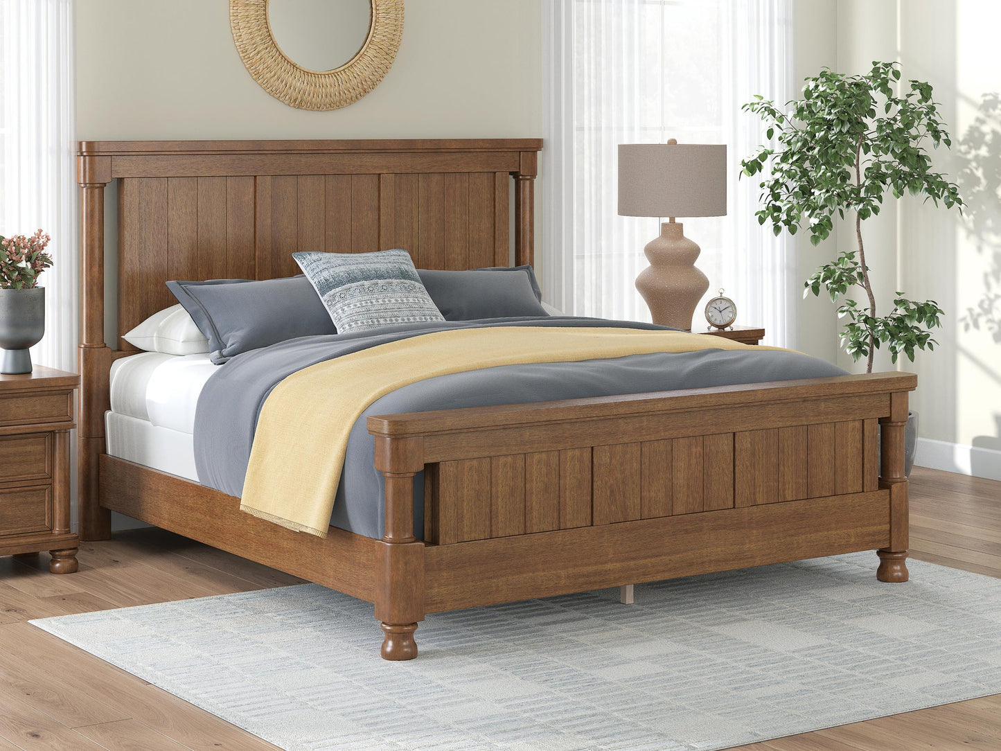 Rowlenstown California King Poster Bed