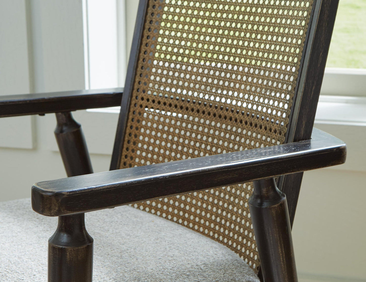 Galliden Dining Table and 6 Chairs