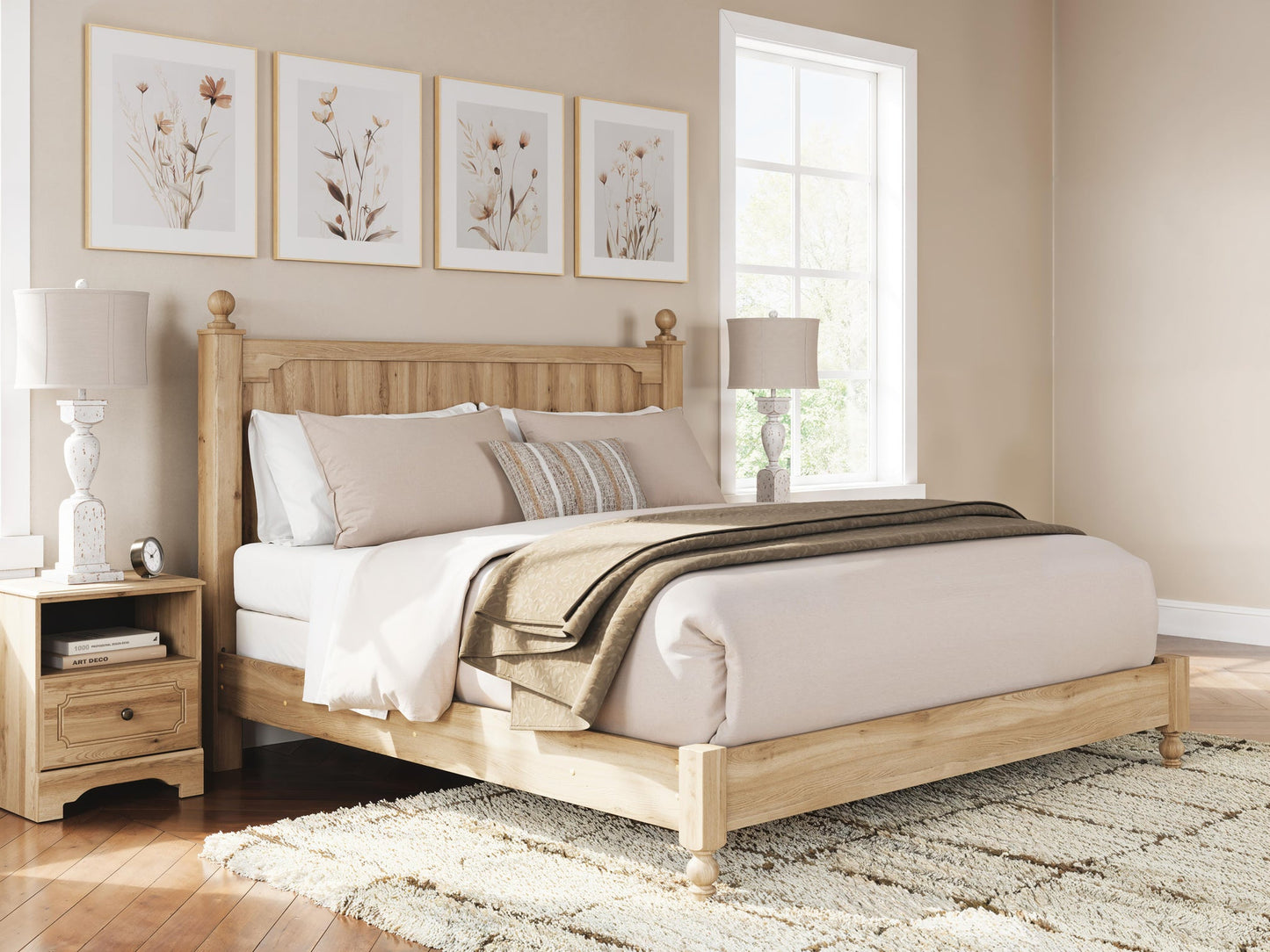 Aleaport King Panel Bed with Mirrored Dresser