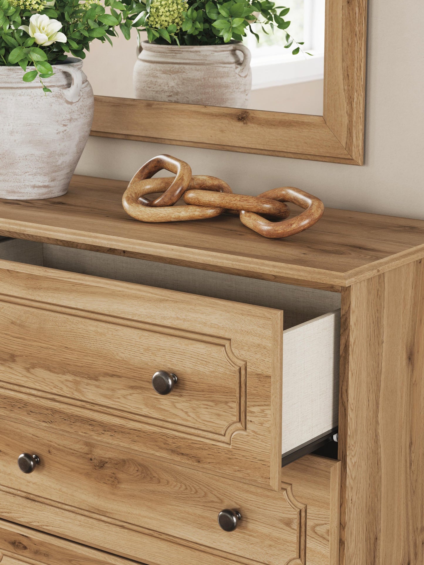 Galletyn Queen Panel Bed with Mirrored Dresser