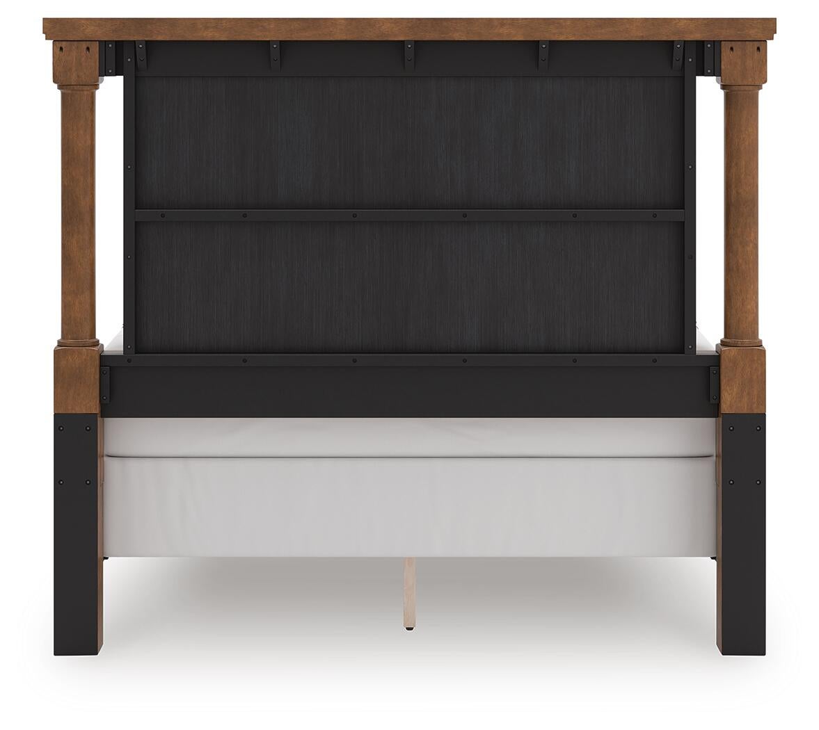 Chadworth Queen Poster Bed with Mirrored Dresser and Nightstand