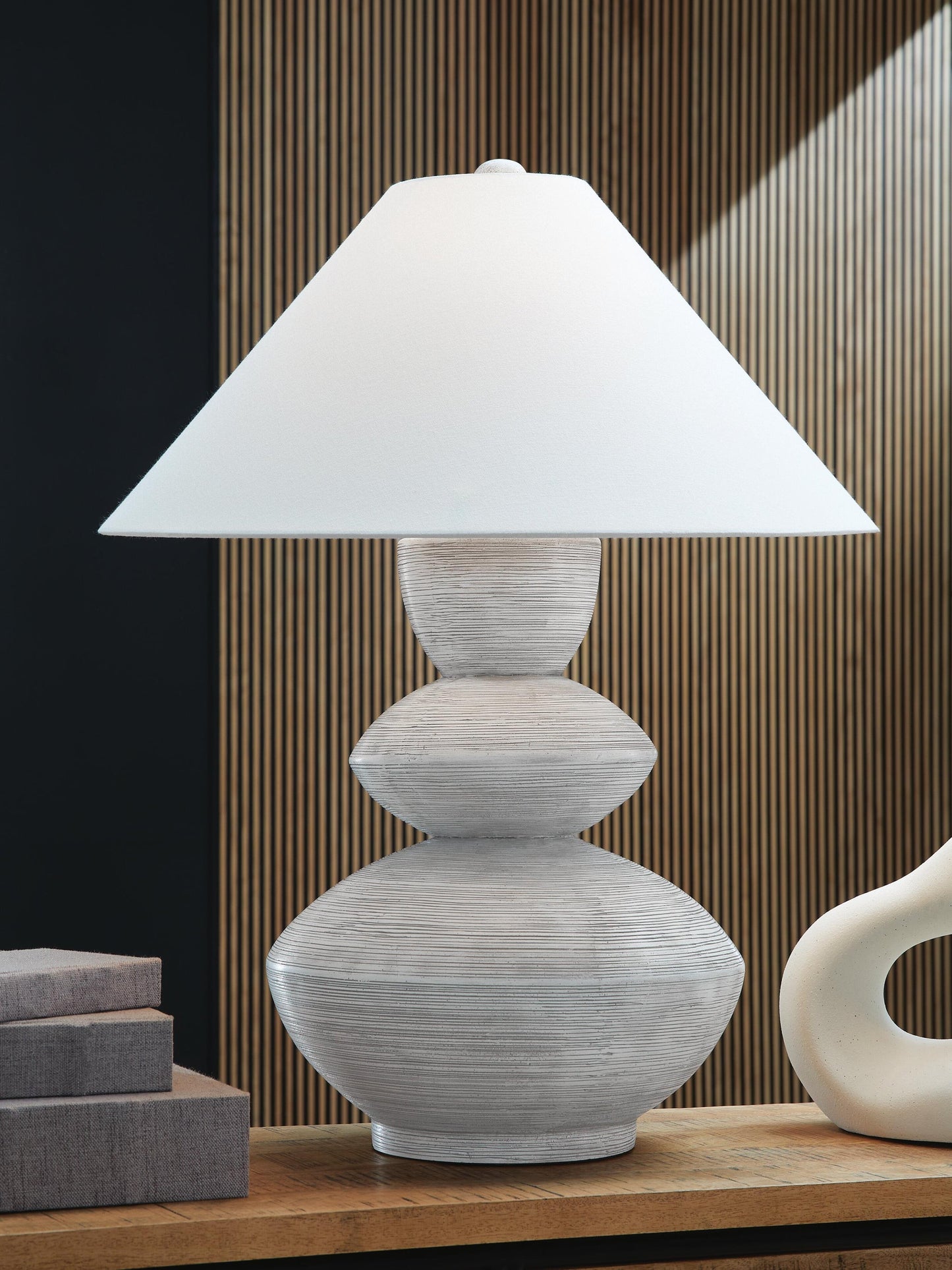 Brickdon Poly Table Lamp (1/CN)