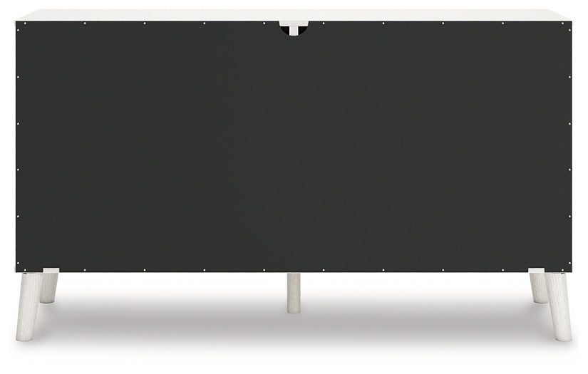 Aprilyn Queen Panel Headboard with Dresser and 2 Nightstands